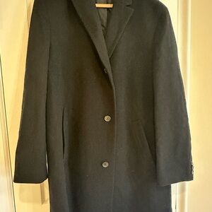 Men’s overcoat in navy blue, cashmere wool, worn once, so it’s almost brand new